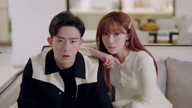 吃瓜台湾情侣,台湾情侣的甜蜜日常